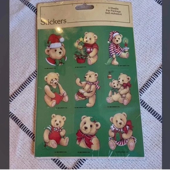 1986 Gibson Christmas
BearsStickers MIP
(Mint In
Package) Vintage - Picture 1 of 2